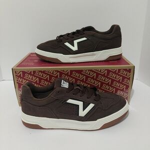 Men's Vans Upland VN00D1HU88 Shoes Size 11 NIB Potting Soil / Black